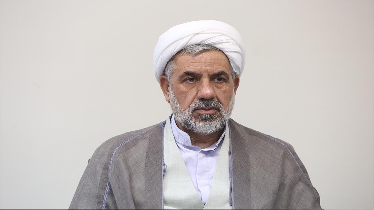 لزوم همراهی شورای هماهنگی با نماینده ولی فقیه در استان‌ها