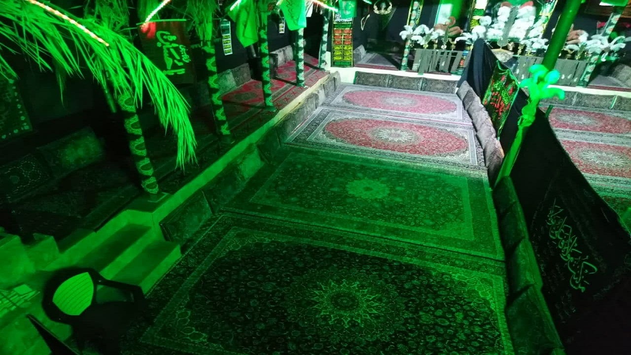 سوگواری در قدیمی‌ترین حسینیه مشهد + فیلم