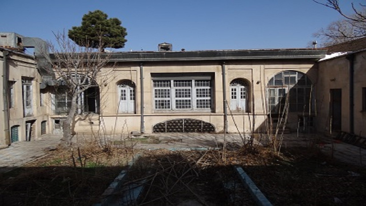 مطالعه و تهیه طرح خانه تاریخی مظاهری آغاز شد