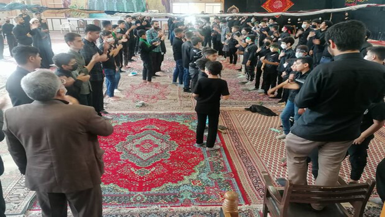 تجمع احلی من العسل درس گرفتن از زندگینامه شهید نوجوان عاشورا