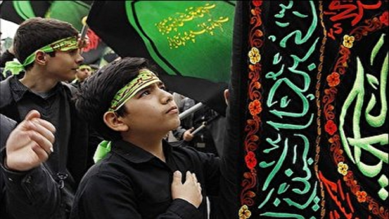 دانش آموزان حسینی سمنان با سید الشهدا(ع) تجدید بیعت کردند + فیلم