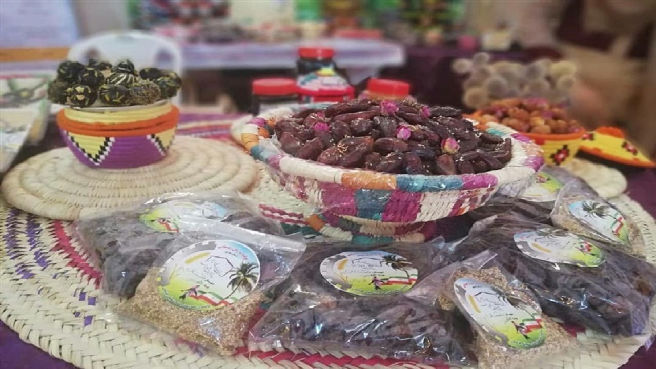 خرید تضمینی و توافقی خرما در شهرستان دشتستان انجام می‌شود