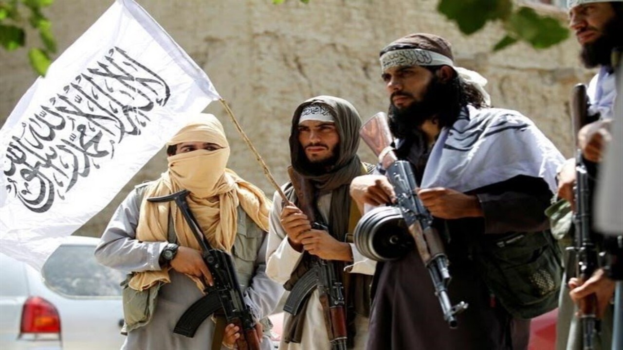 طالبان نسبت به حمله هوایی آمريکا به افغانستان هشدار داد