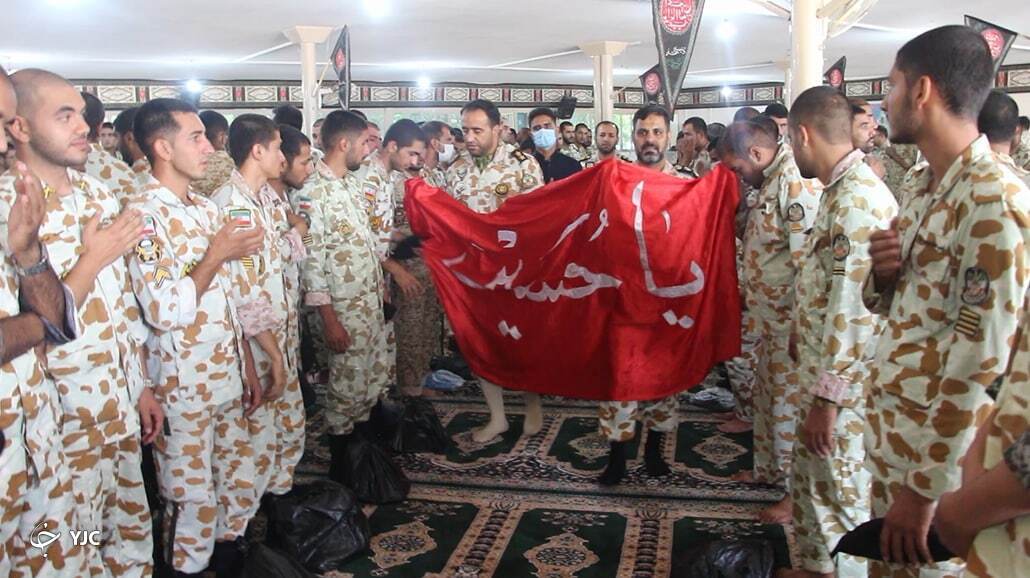 تیپ ۵۵ هوابرد با پرچم ملکوتی بارگاه امام حسین (ع) متبرک شد
