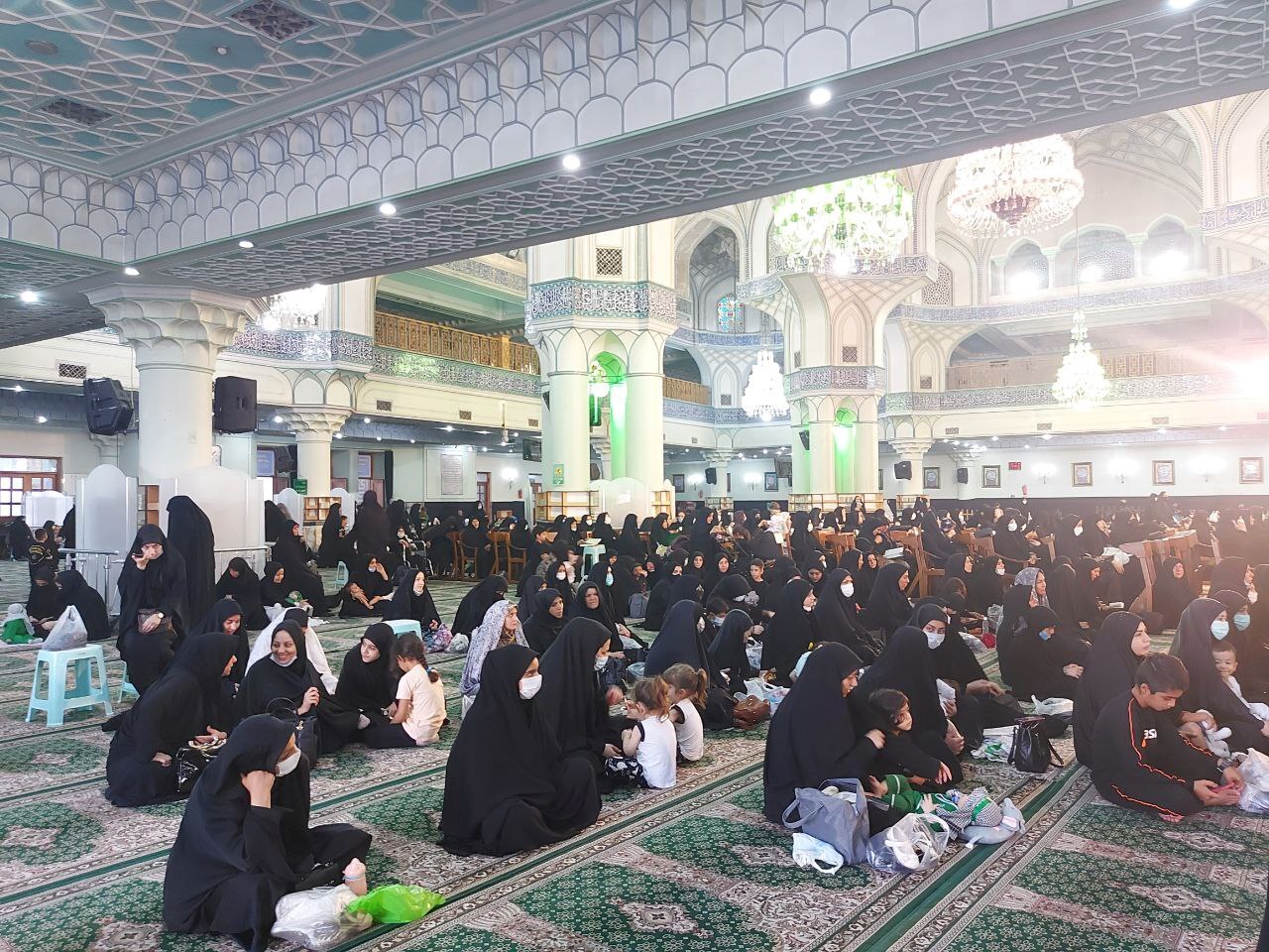 مادران ایرانی شیرخواره&zwnj;های خود را نذر حضرت علی&zwnj;اصغر کردند