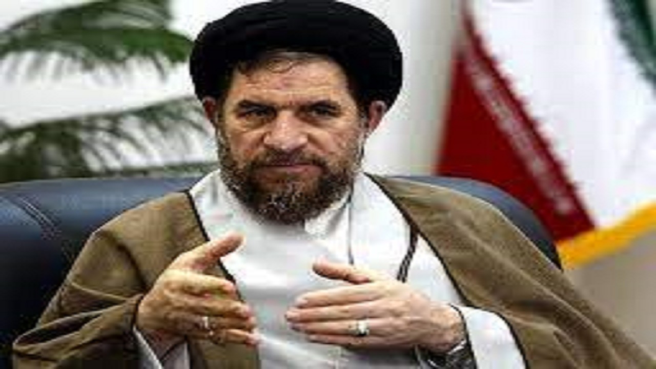 مسئولین پایبند به اصول و رفتار و منش شهدا باشند