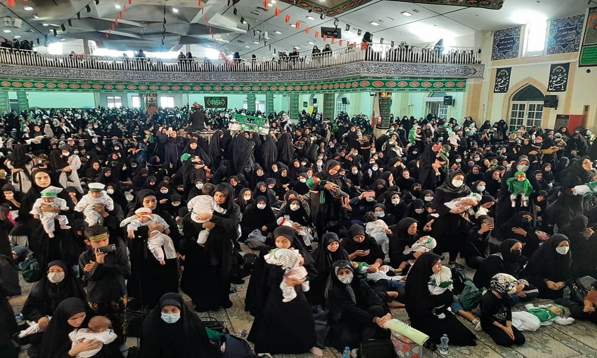 برگزاری همایش شیرخوارگان حسینی در عزای ابا عبدالله الحسین(ع)