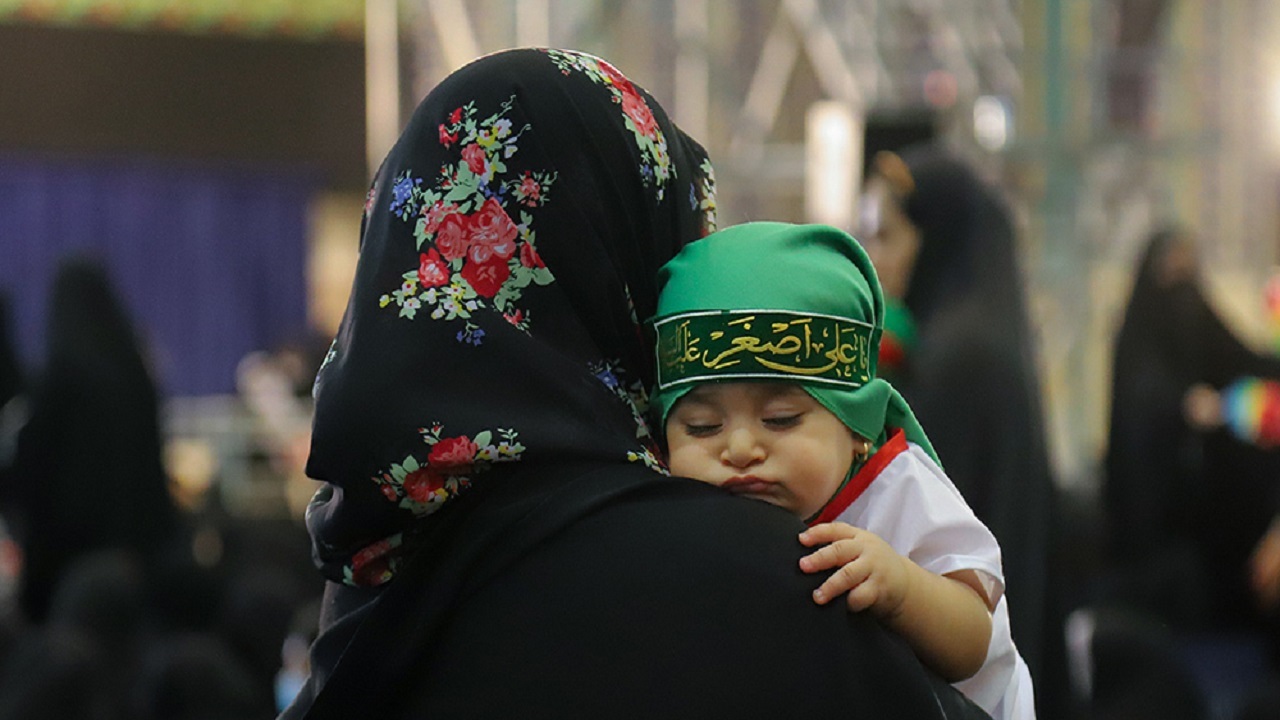 توزیع ۱۴ هزار بسته تغذیه کودکان به شیرخوارگان حسینی