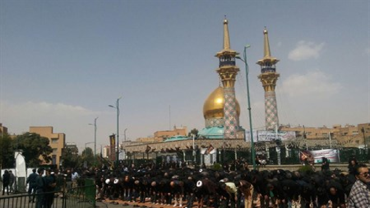 نماز ظهر عاشورا در امامزاده عبدالله (ع) همدان اقامه می‌شود