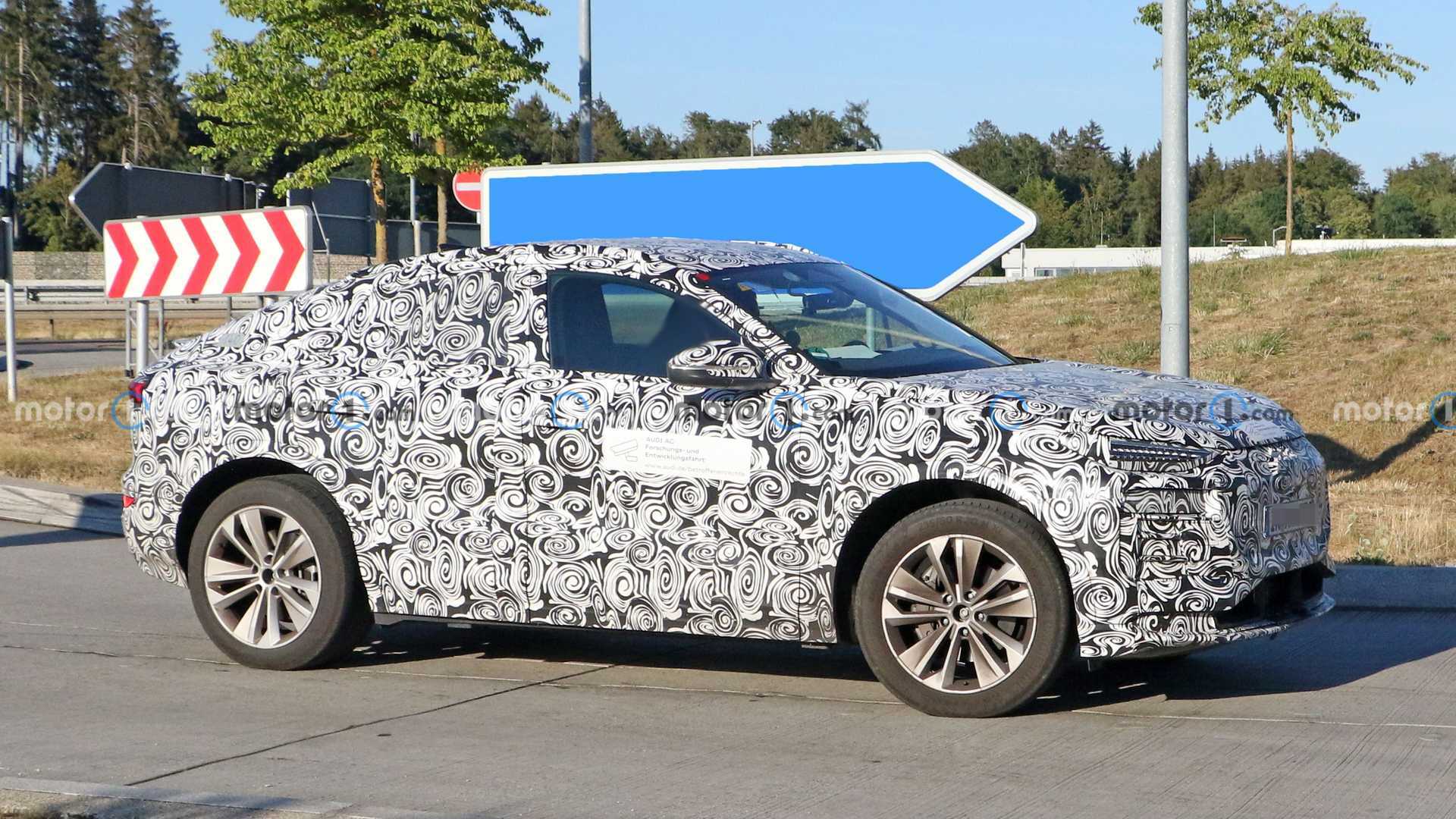 خودروی New Audi Q6 E-Tron