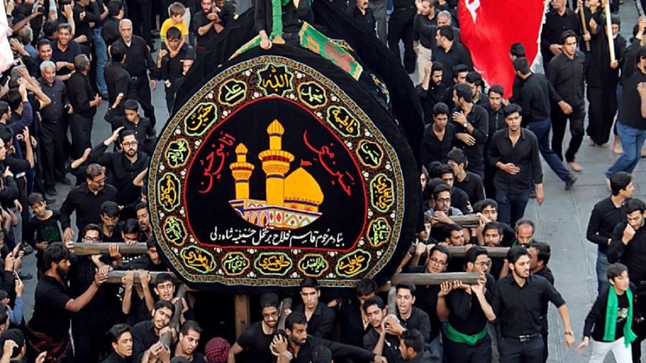 برگزاری آئین نخل برداری شب تاسوعا در رستاق