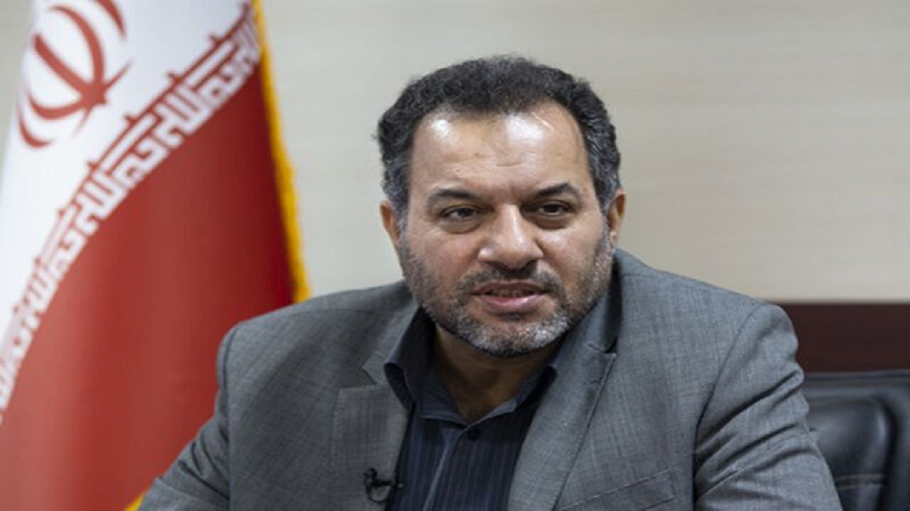 گاهی بی بصیرتی را در افرادی با سوابق طولانی علمی و مذهبی می‌بینیم