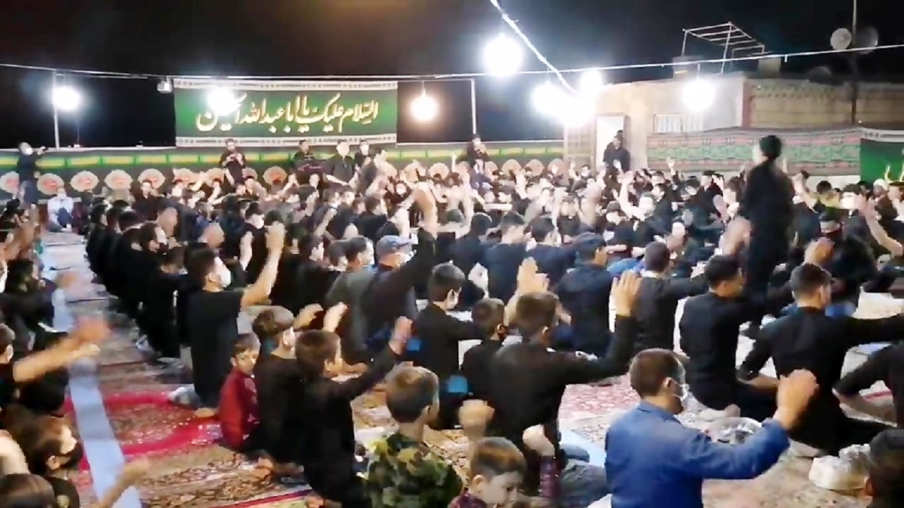 عزاداری مهاجرین افغانستانی مقیم ایران در سوگ اباعبدالله الحسین(ع) + فیلم
