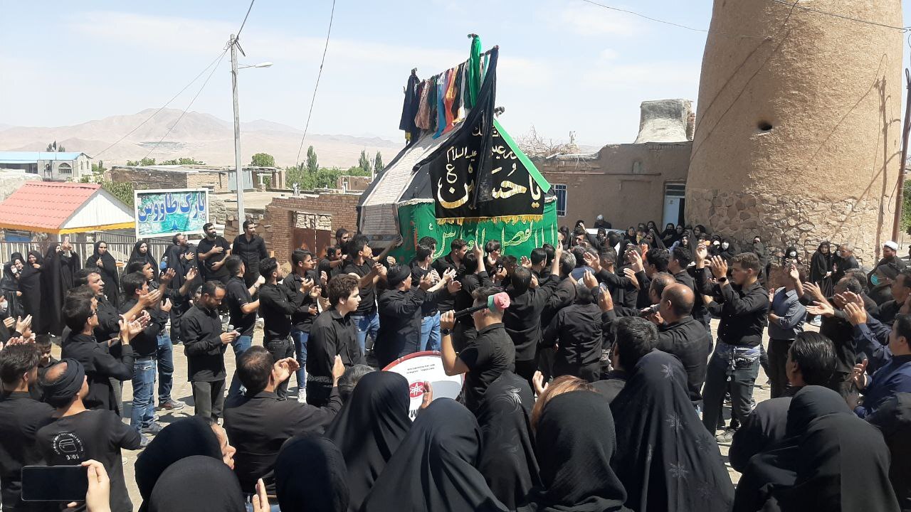 مراسم عزاداری تاسوعای حسینی به رسم گذشتگان
