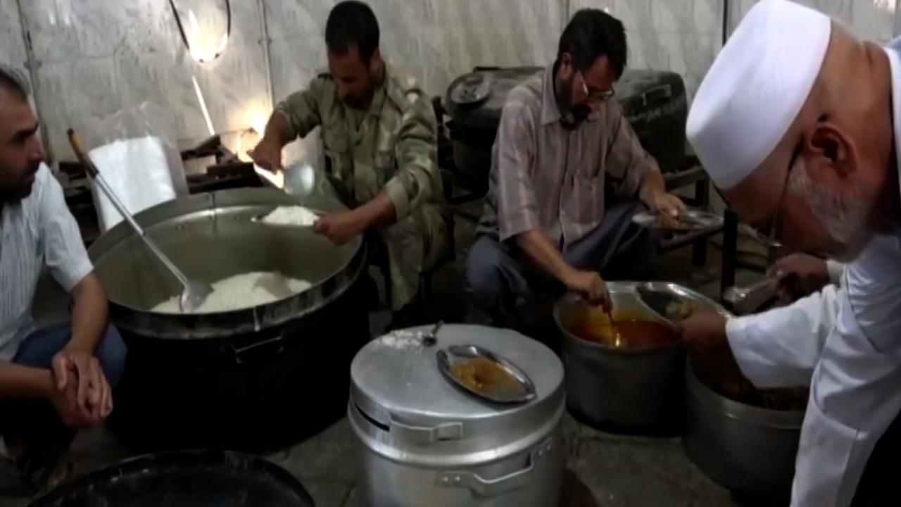 اهل سنت با اهل تشیع در عزای امام حسین (ع) همراه می‌شوند