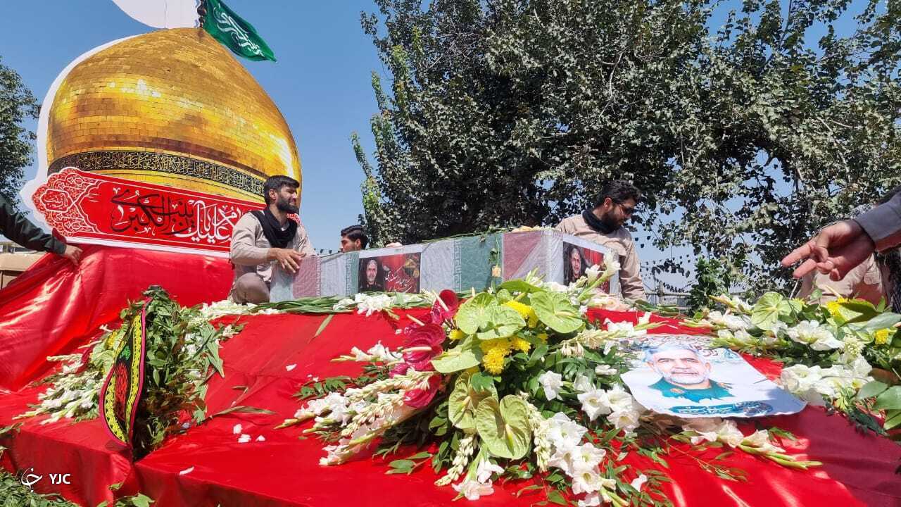 پیکر شهید اسکندری در آغوش خاک آرام گرفت/شیرازی‌ها سنگ‌تمام گذاشتند + فیلم