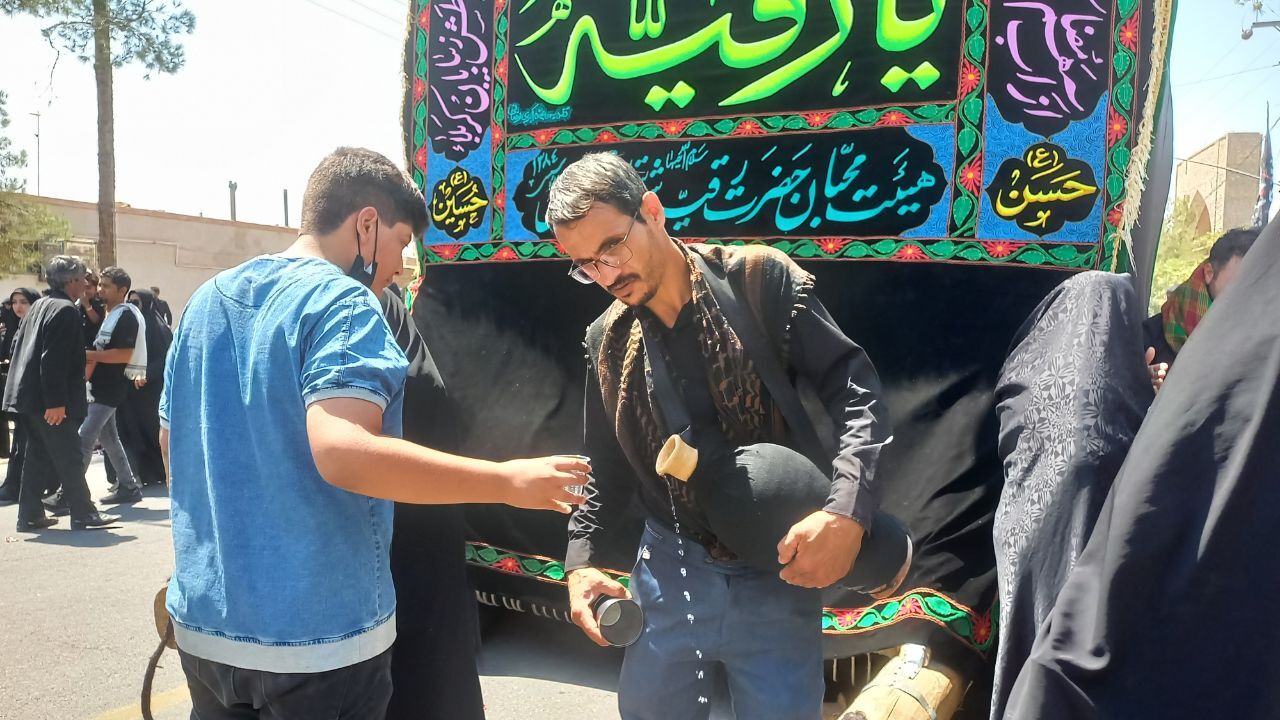 عزاداری مردم خراسان جنوبی در روز عاشورا