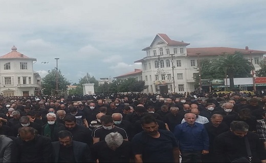 اقامه نماز ظهر عاشورا در رشت