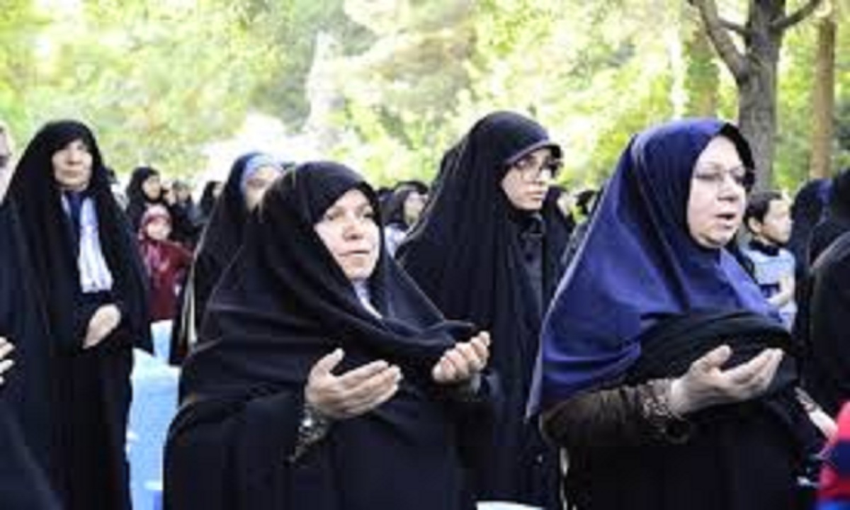 گردهمایی بانوان همدانی همزمان با عاشورای حسینی