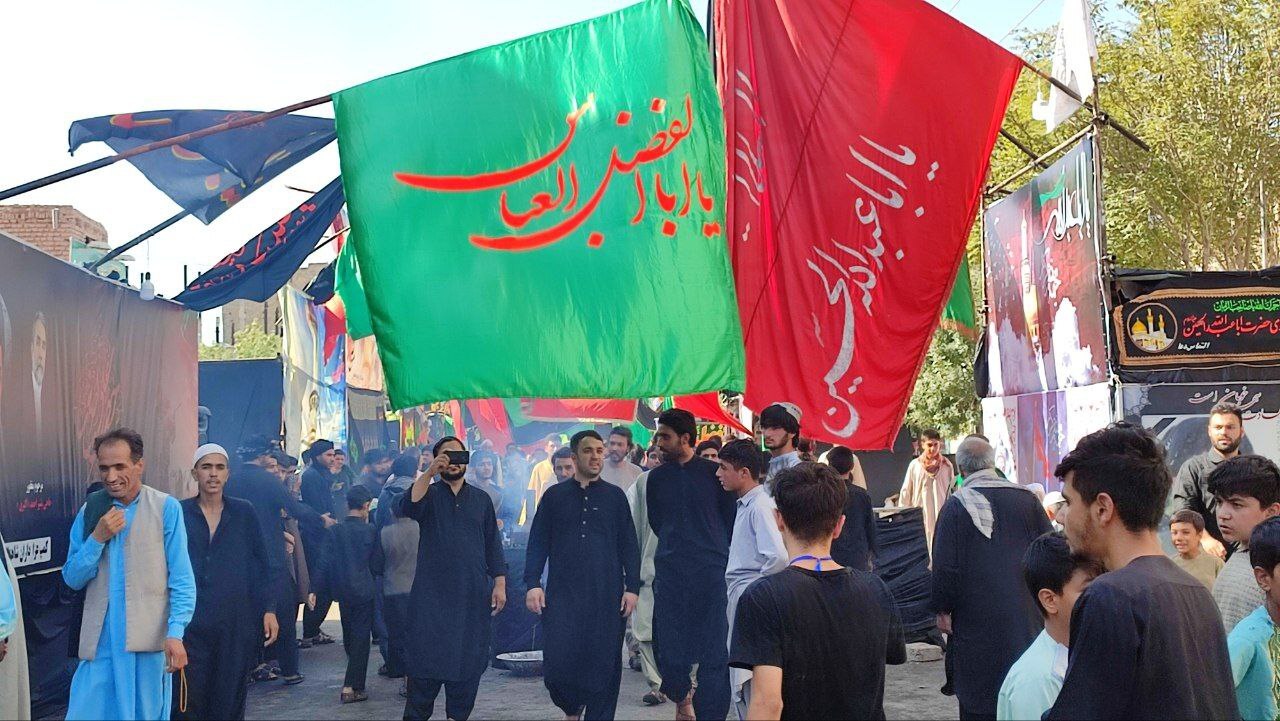 عزاداری عاشورایی مهاجرین افغانستانی در چهار گوشه دنیا + فیلم و تصاویر