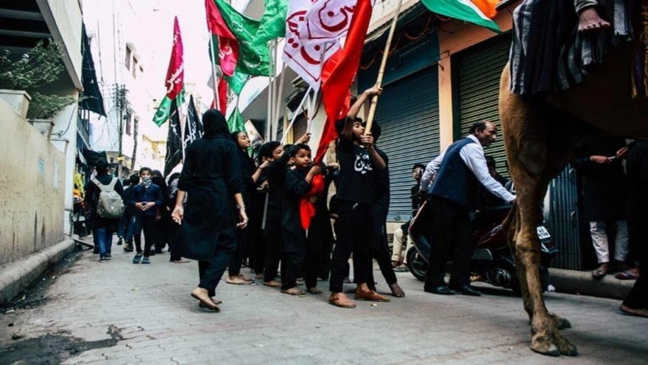 ارادت مهاجرین افغانستانی ساکن هند به امام حسین(ع) + فیلم