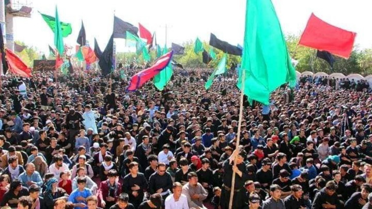 تهدیدهای تروریستی نتوانست مردم افغانستان را از عزای سیدالشهداء منصرف کند + فیلم
