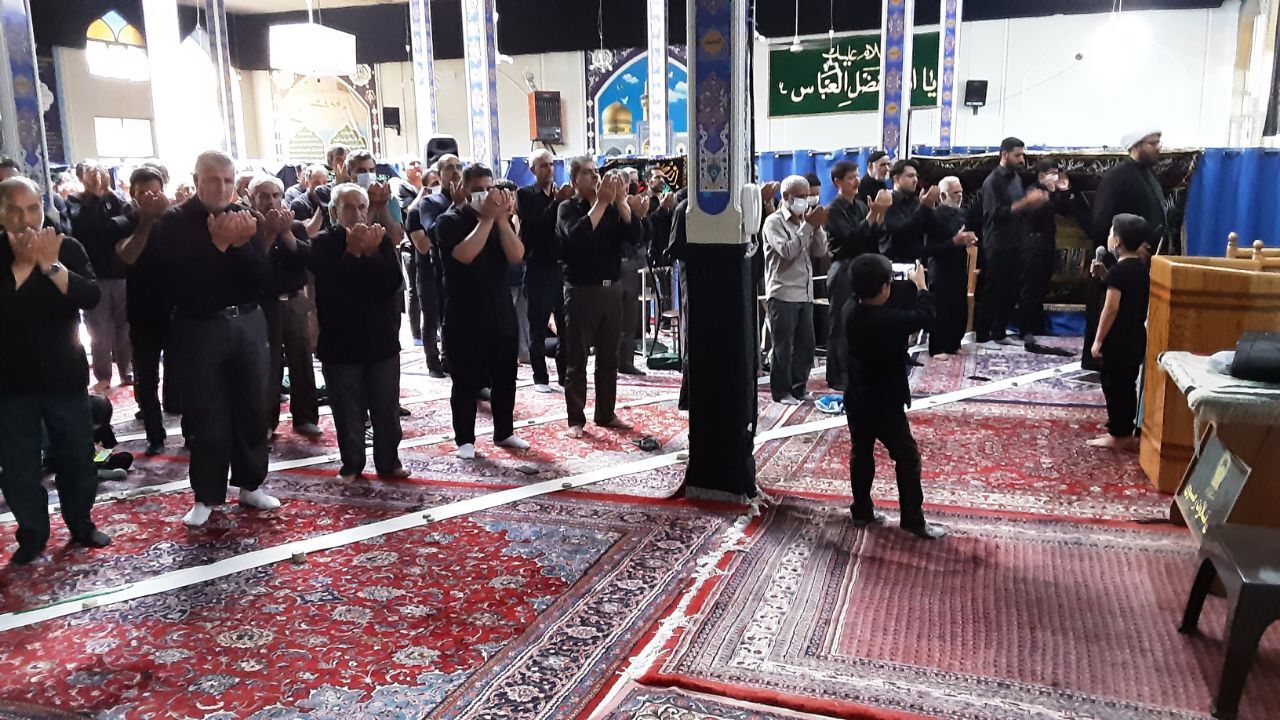 اقامه نماز ظهر عاشورا در سراسر استان مرکزی