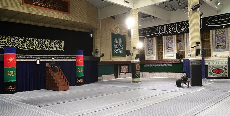 مراسم عزاداری شام غریبان اباعبدالله الحسین(ع) در حضور رهبر انقلاب