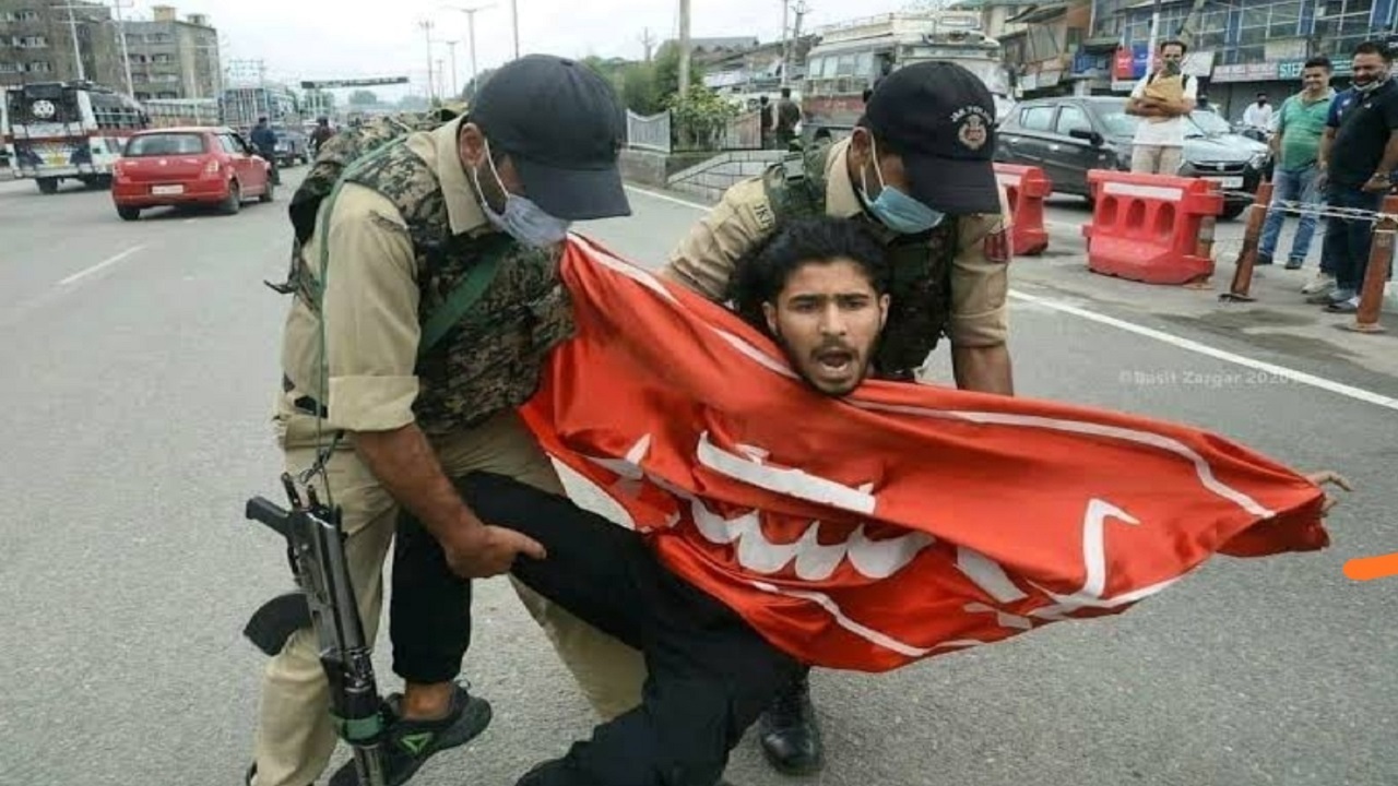 بازداشت شماری از مسلمانان کشمیر در پی برگزاری مراسم عزاداری محرم