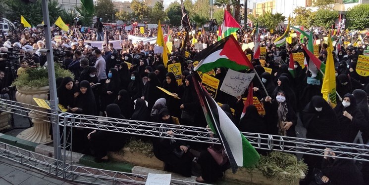 آغاز تجمع عزاداران حسینی در محکومیت جنایات اخیر رژیم صهیونیستی