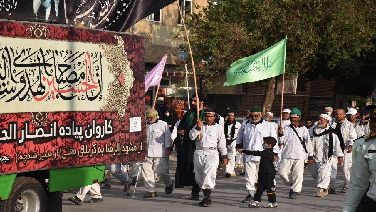 کاروان پیاده حرم تا حرم انصارالحسین (ع) به بروجن رسید