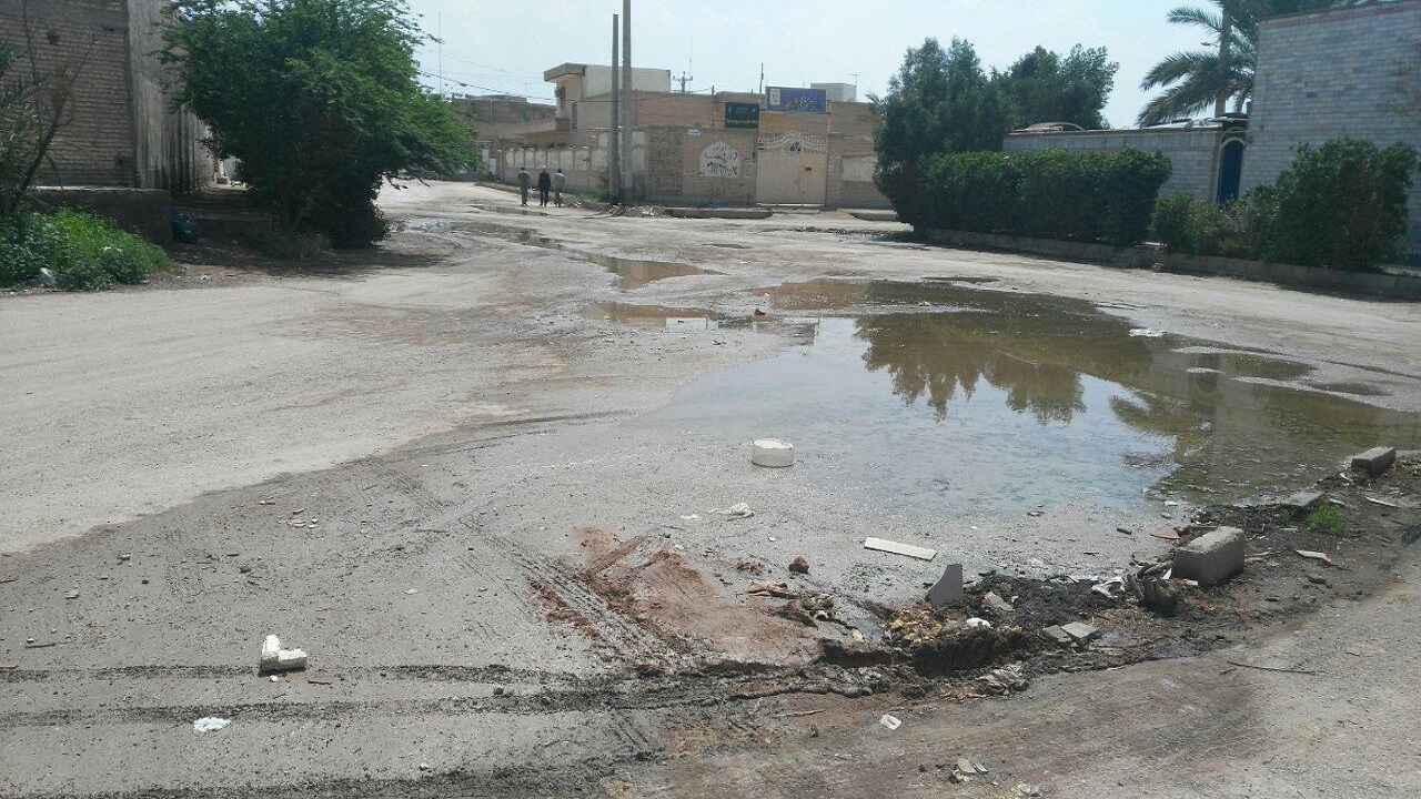 جاری شدن آب فاضلاب دغدغه اهالی محله جعفرآباد شد + فیلم