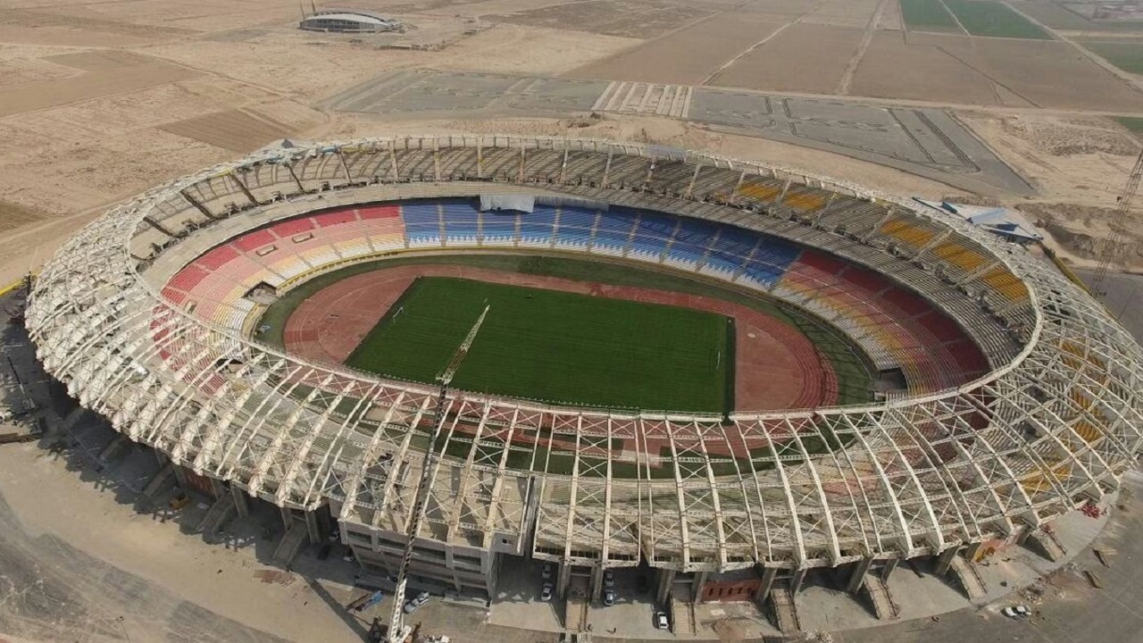 خطر فرونشست بیخ گوش ورزشگاه نقش جهان