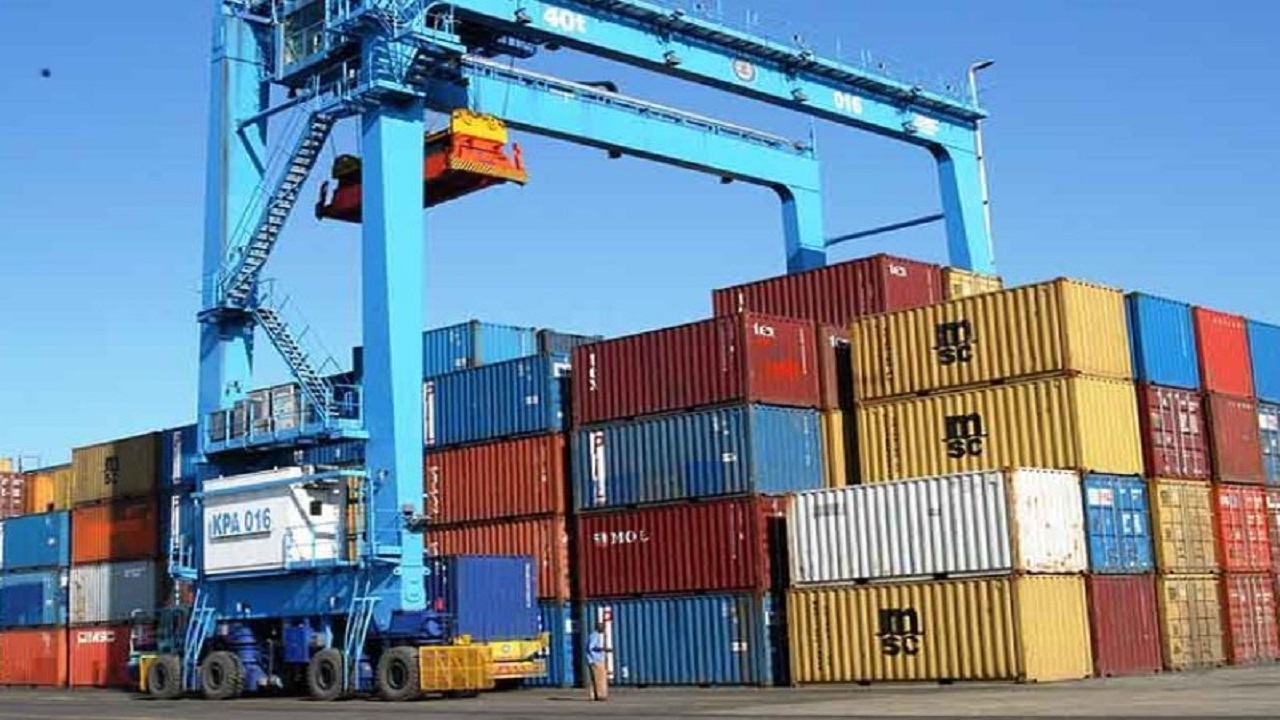 افزایش ۱۹ درصدی صادرات کالا از گمرک ملایر