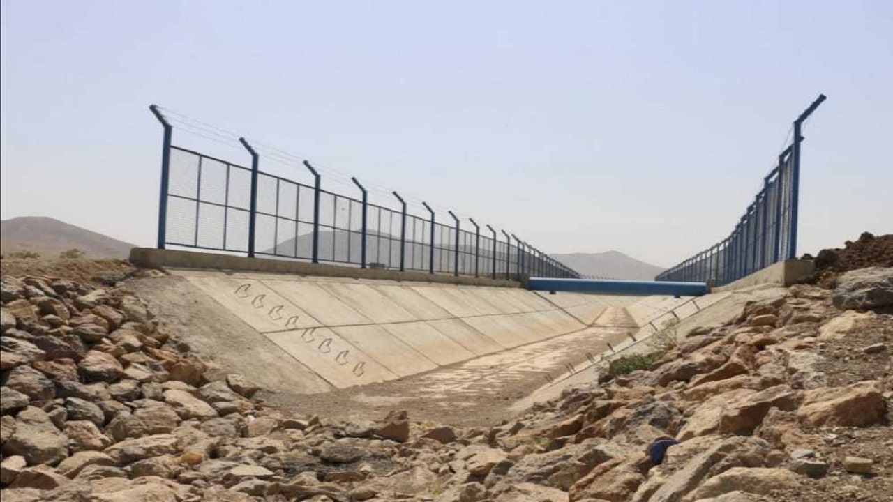 آغاز عملیات ساماندهی کانال هدایت آب سد بردول پارسیان
