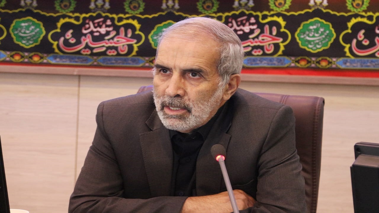مدیران شهرداری جهادی پای کار باشند
