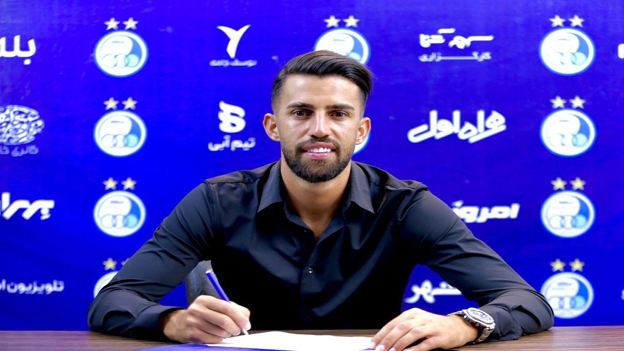 رضاوند با استقلال تمدید کرد
