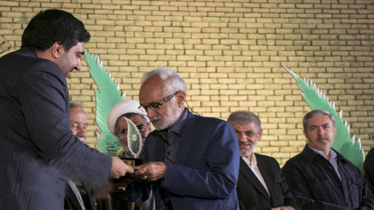 درخشش شاعر خراسان شمالی در کنگره بین‌المللی شعر ترکی غدیر