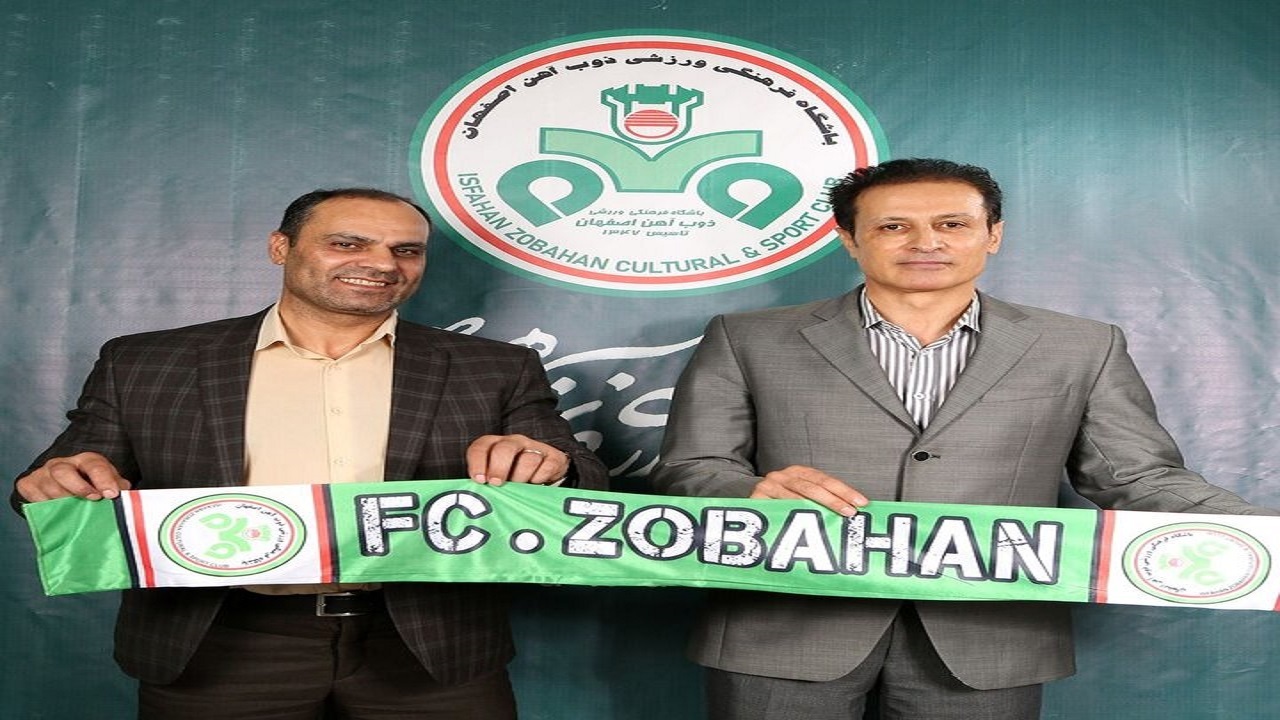 فرزاد کوهیان برای یک‌فصل دیگر سرمربی بسکتبال ذوب‌آهن ماند
