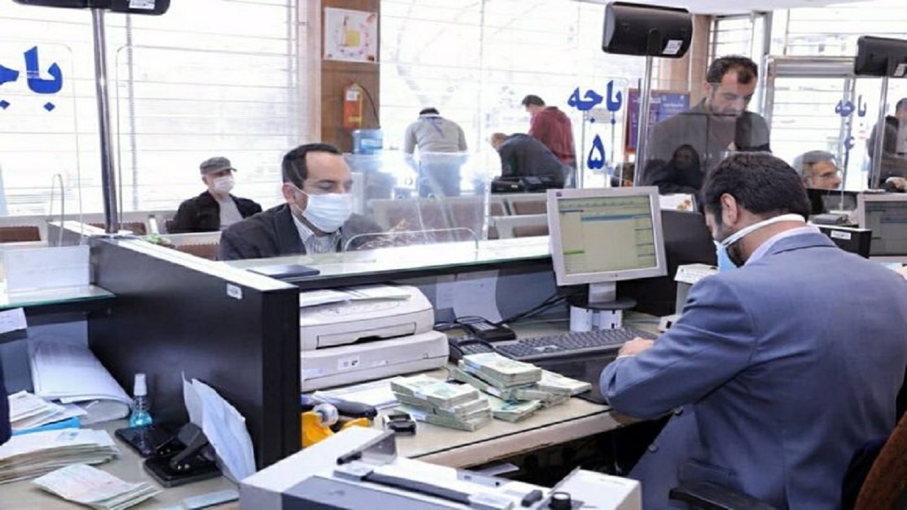 مشکلات بانکی مهاجرین بدست بانک مرکزی حل می‌شود + فیلم