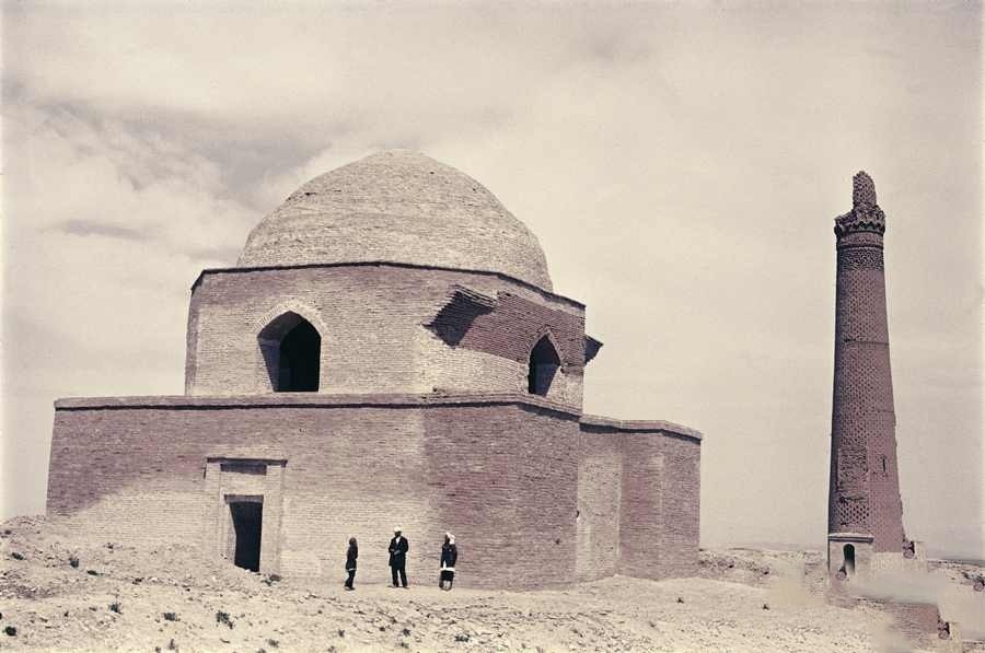 مقبره سردار سلطان مسعود غزنوی،