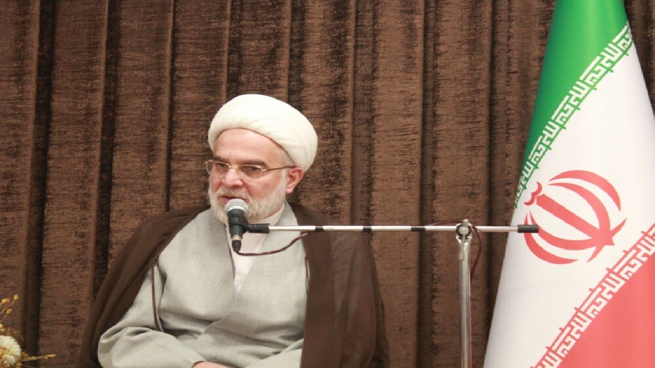 اهمیت کار ائمه جماعت در مراکز آموزش عالی