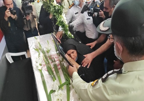 عامل شهادت مامور نیروی انتظامی هرمزگان دستگیر شد/ تشییع پیکر شهید میرحسنی در بندرعباس + تصاویر