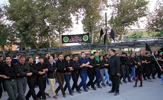 چارلز؛ گردشگرخارجی که امام حسینی شد