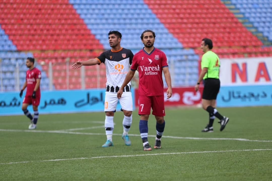 استقلال- سپاهان؛ پرتغالی ها به هم رسیدند/ ذوب آهن- پرسپولیس؛ سرخپوشان بدون یحیی به دنبال نخستین برد در فولاد شهر