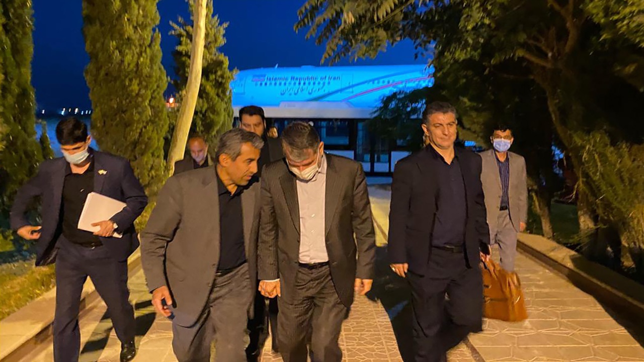 ساداتی نژاد به کرمان آمد