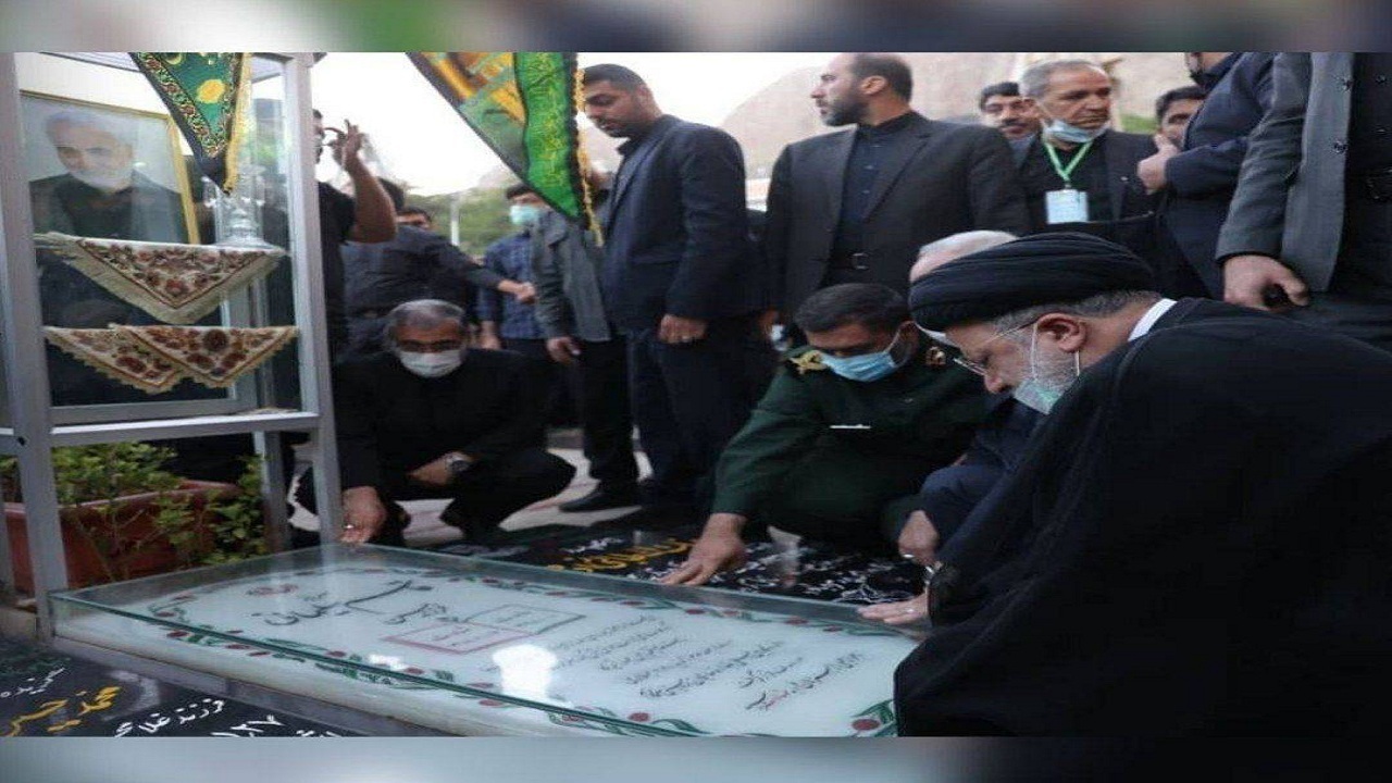 حضور رئیسی بر مزار حاج قاسم