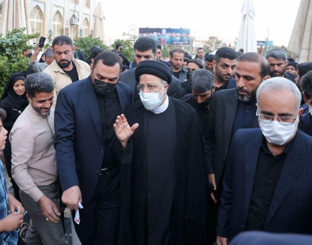 رئیس جمهور کشورمان وارد جیرفت شد/ بازدید هوایی رئیس جمهور از مناطق جنوب استان کرمان رئیس جمهور کشورمان وارد جیرفت شد/ بازدید هوایی رئیس جمهور از مناطق جنوب استان کرمان