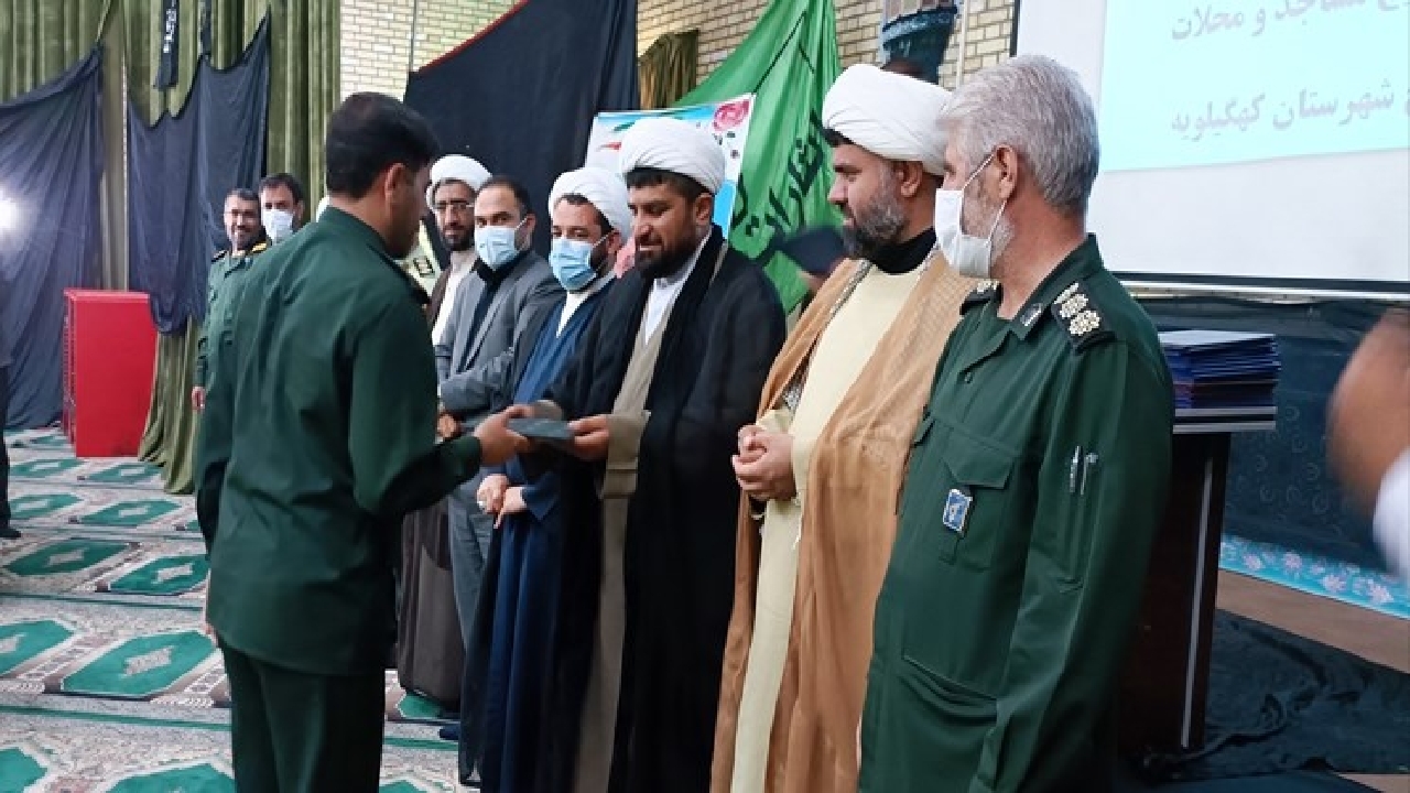 رسالت مهم سپاه تربیت نیروی جوان و انقلابی است