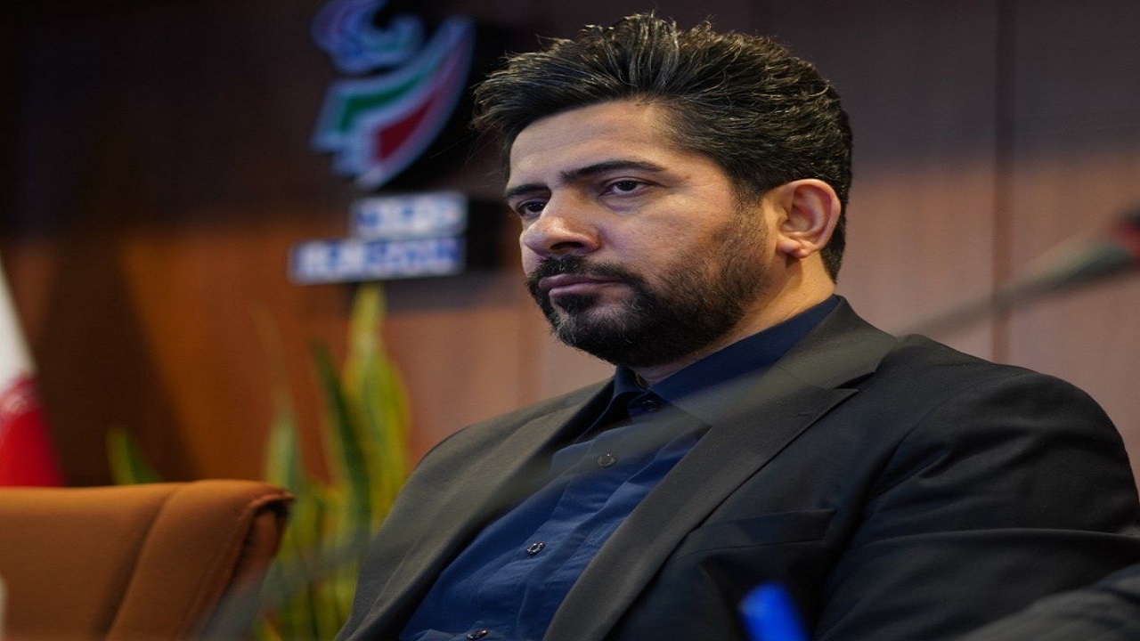 مومنی سرپرست کمیته داوران فدراسیون کاراته شد